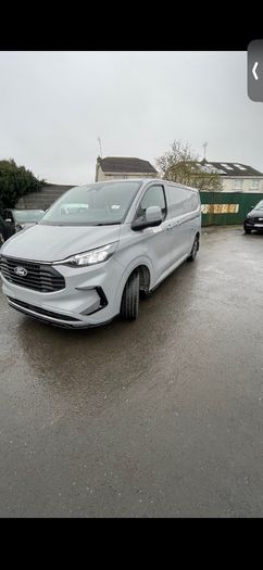 ford transit custom