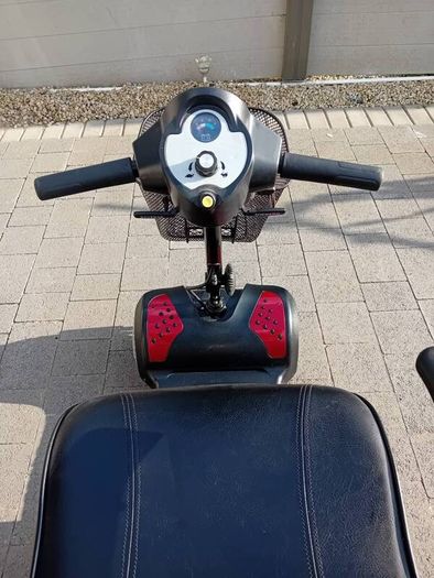 Mercury prism mobility scooter