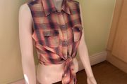 Sleeveless top/shirt