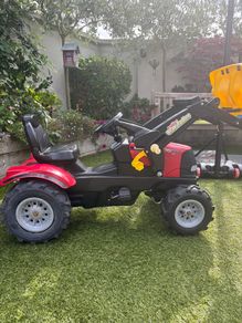 Rolly case puma tractor with pneumatic tyres