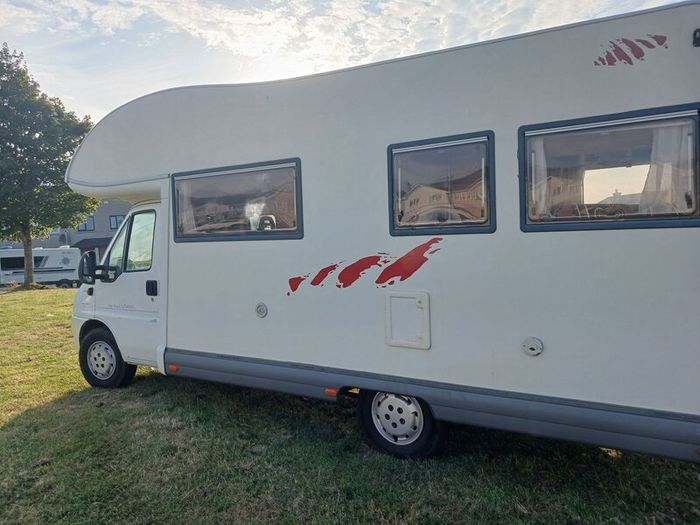 Camper