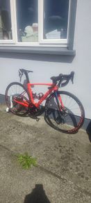 specialized allez sprint disc road bike.