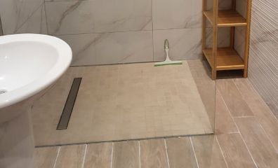 Mosaic bathroom tiles
