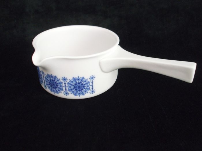 Thomas Ceramics ,vintage sauce boat, pottery gravy boat