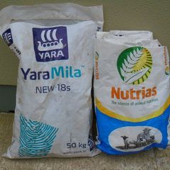 Fertiliser Bags , Plastic Bags . Bags . Turf Bags