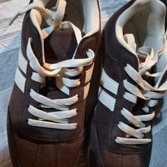 ladies trainers