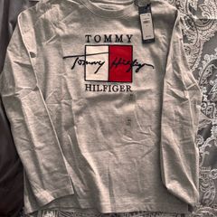 tommy Hilfiger boys long sleeved top