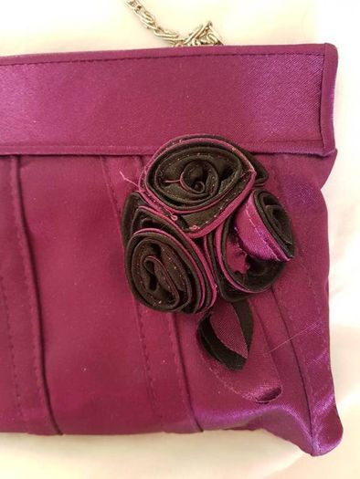 Ladies clutch bag