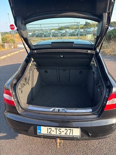 Skoda Superb 2012