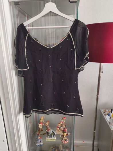 Wallis top