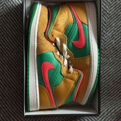 Nike Air Jordan 1 Mid "Wheat and Water Melon"