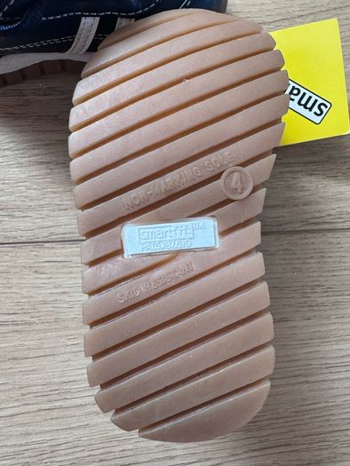 Toddler shoes