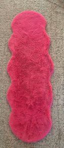 Shocking pink long soft rug