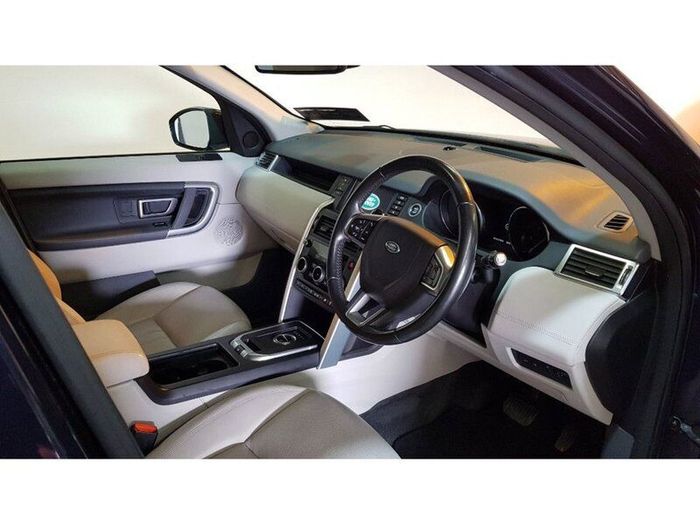 Perfect low mileage Land Rover Discovery Sport auto 7s
