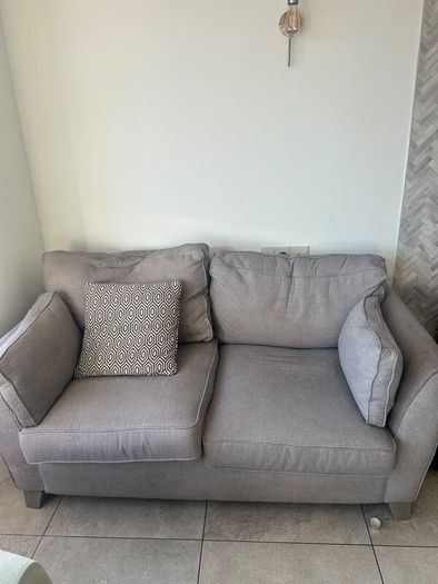 2 seater couches