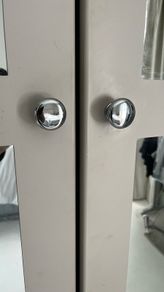 door knobs