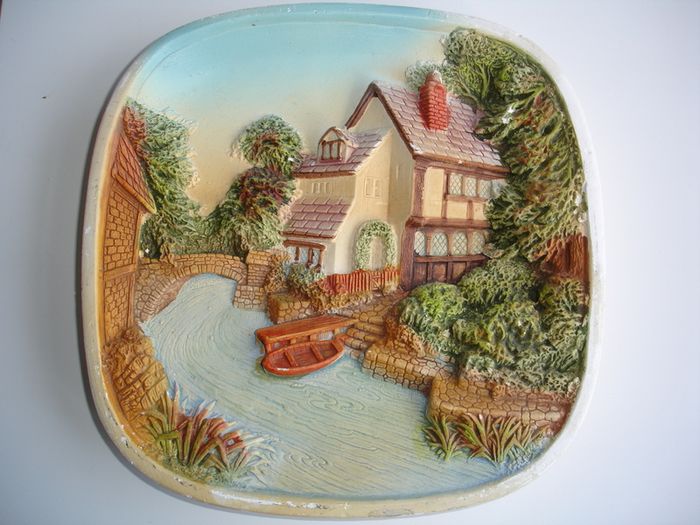 Two  Vintage Legends England 3D Chalkware On the Riverbank   Plaques Wall Art