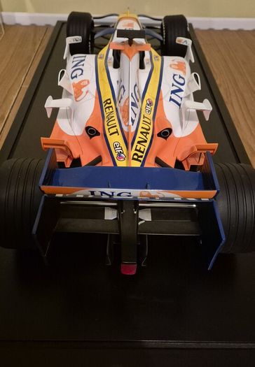 A 1:6 scale (32 inches long Formula 1 car) limited edition model of the 2007 Season ING Renault R27 F1 Team car