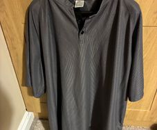 3 matching grey t shirts 5 XL