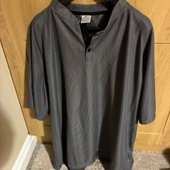 3 matching grey t shirts 5 XL