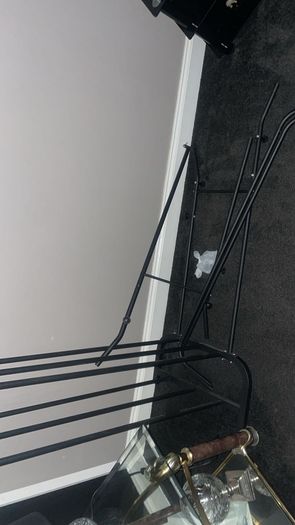 Clothes rail