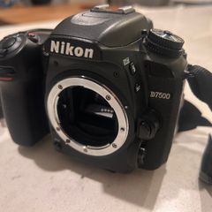 Nikon D7500 Body + Tamron 70-210mm f/4 VC Lens + Cokin Filter Kit