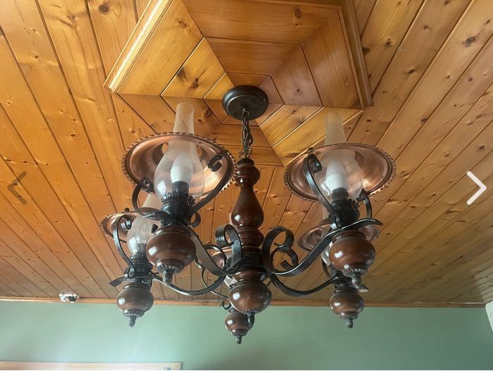 2x Ceiling Lights