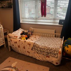 Junior Bed