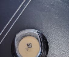 eye shadow