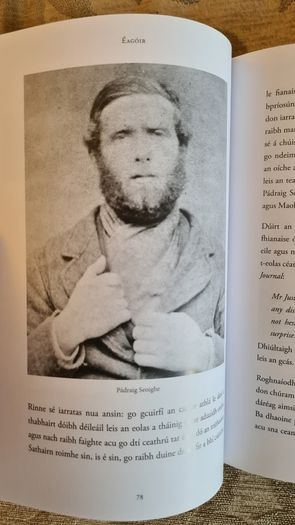 Eagoir. Maolra Seoighe Agus Dunmharuithe Mham Trasna. Sean O Cuirreain. Paperback In Very Good Condition.