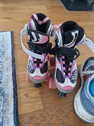 Roller skates adjustable size 1-3