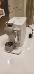 Nespresso By De'longhi