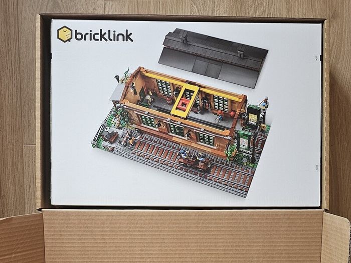 Lego Bricklink Designer Program 910033 Old Train Engine Shed