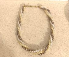 Vintage Avon Pearl Necklace 1980s