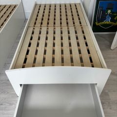 2 Storage single bed