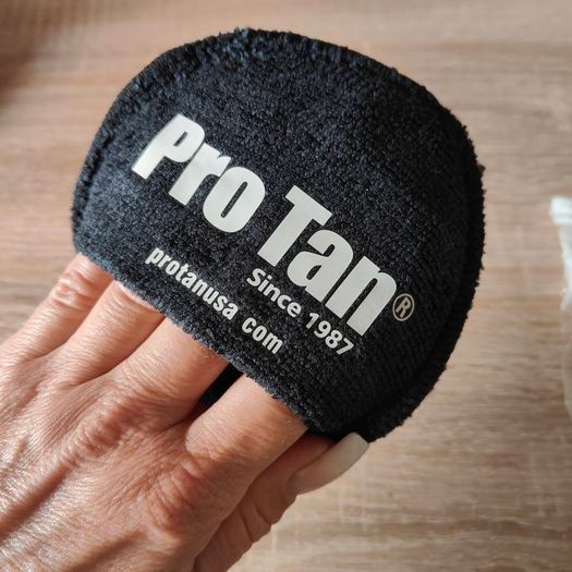Brand new Tan Applicator Sponge