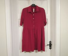 RED    size Large     NEW