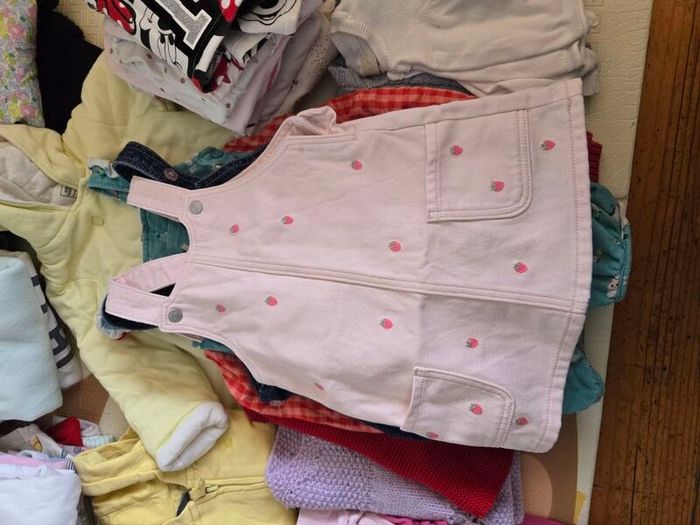 Baby girl clothes bundle 9 to 12 months