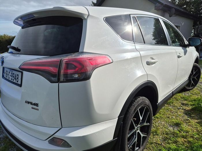 Toyota RAV4 2016