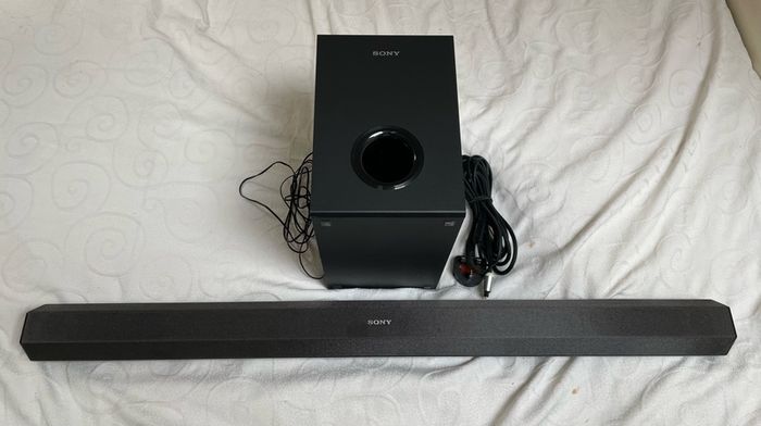 Sony Soundbar and subwoofer