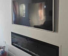 65" Samsung smart tv