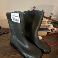 Mens wellies dark green
