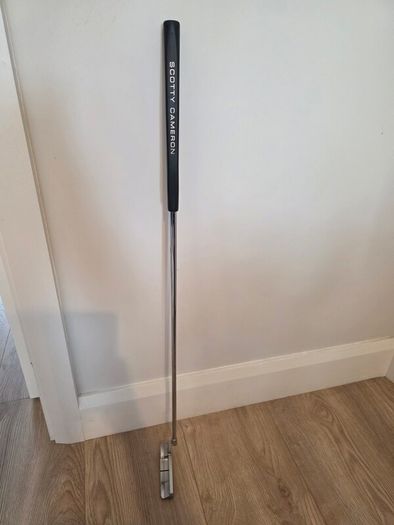 Scotty Cameron Special Select Newport