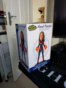 Endgame Head Knocker Bobble-Head Captain Marvel 20 cm
