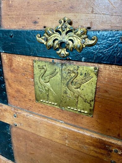 Antique 1890s steamer trunk Liver brass plates