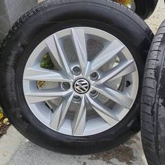 VW Caddy Highline Alloys with Good Tyres 5x112