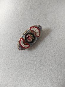 Vintage Italy micro mosaic brooch