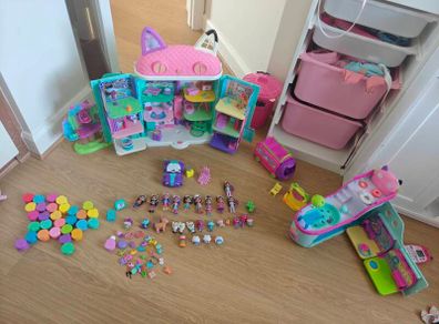 Gabby's doll house