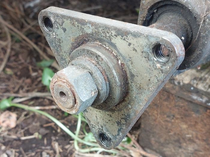 Kubota Rear Wheel Axle Hub