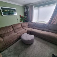 L-Shapped recliner corner sofa